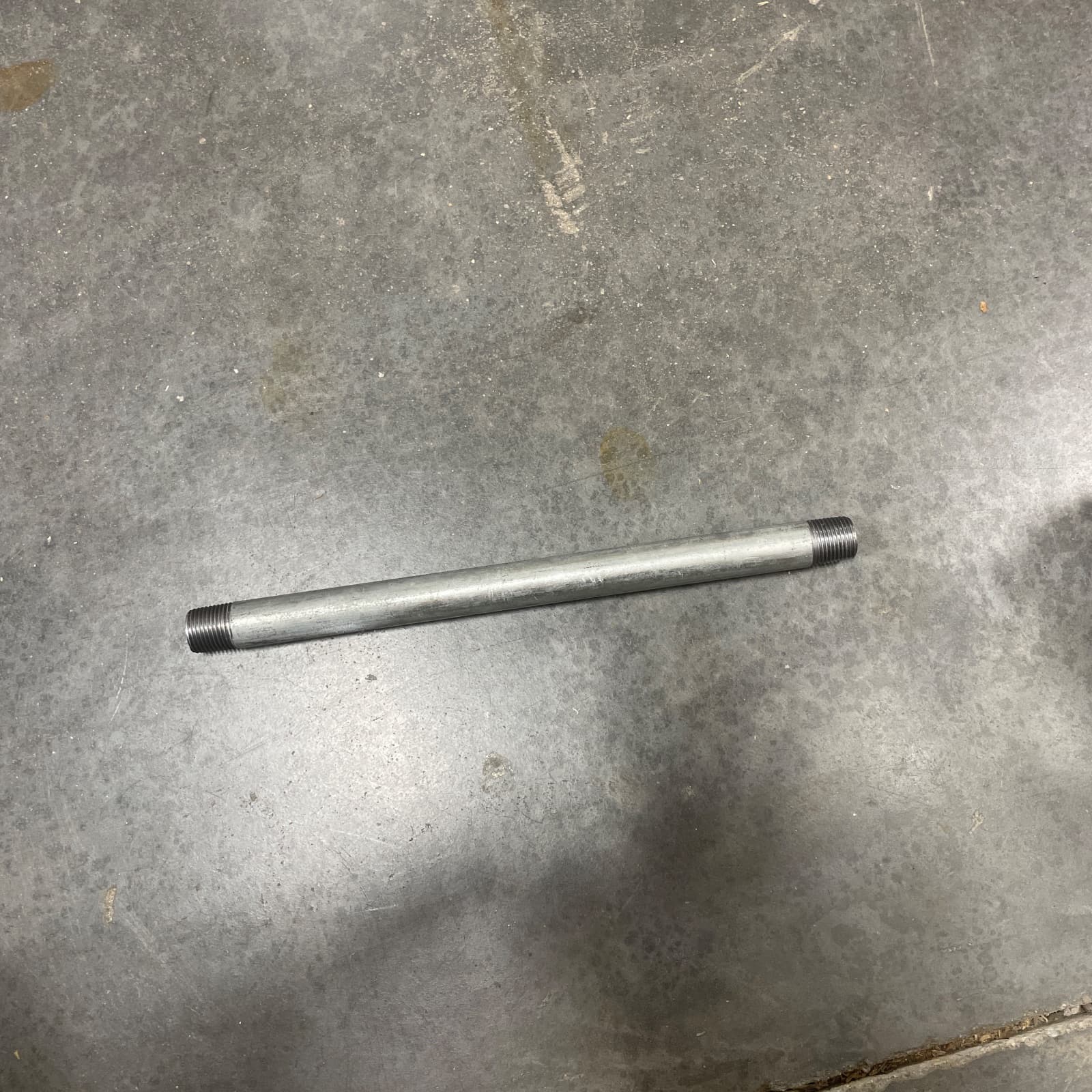 Proflo 1/2 x 12 in. MPT Welded Schedule 40 Galvanized Steel Nipple MPN MN-ZNG0312 — image 1