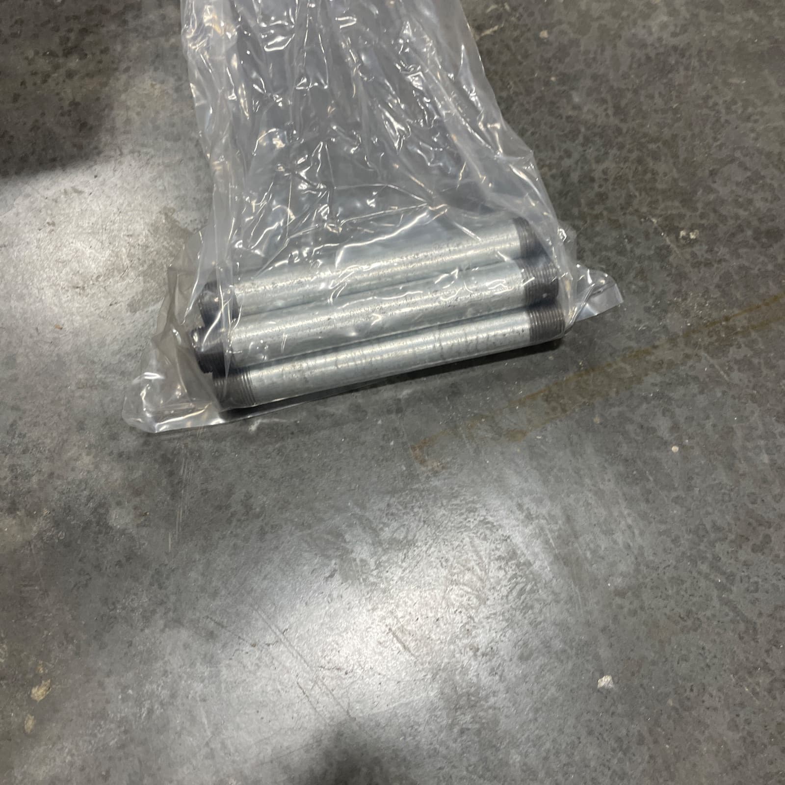 Proflo 3/4 x 8 in. MPT Welded Schedule 40 Galvanized Steel Nipple MPN MN-ZNG048 — image 1